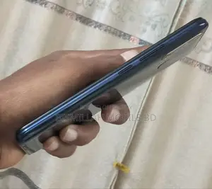 Vivo Y19 128 GB