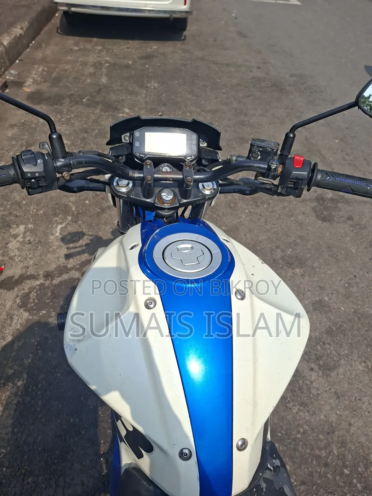 Suzuki Gixxer Monotone 2017 White