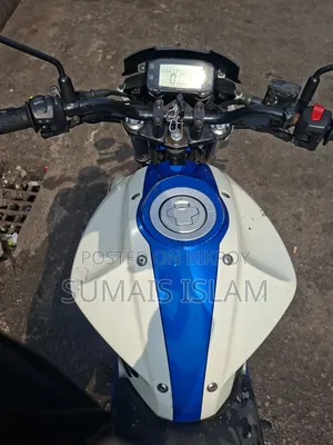 Suzuki Gixxer Monotone 2017 White