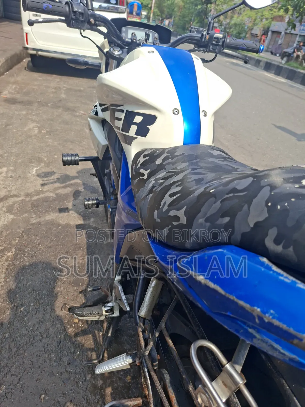 Suzuki Gixxer Monotone 2017 White
