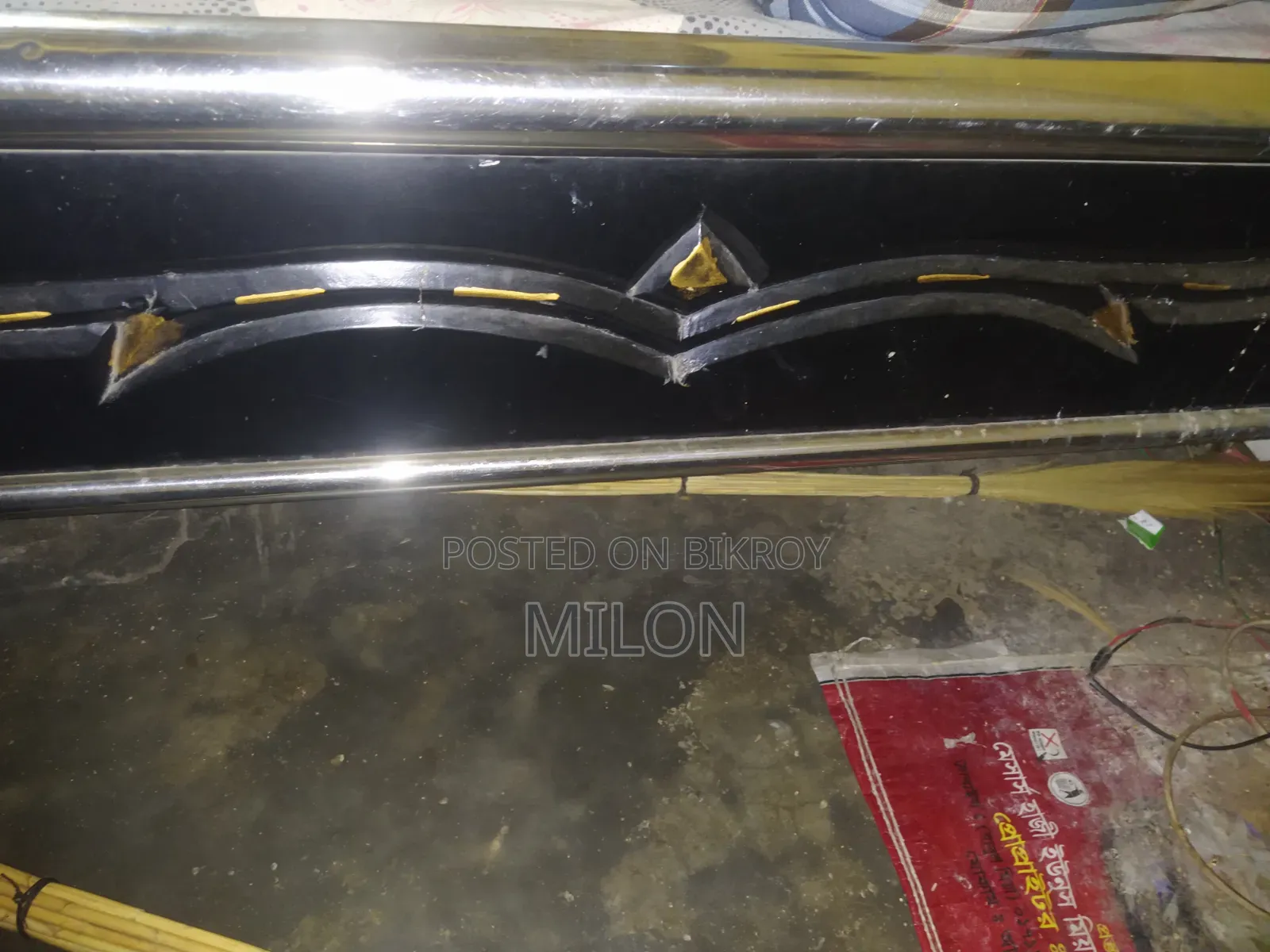 খাট বিক্রি হবে