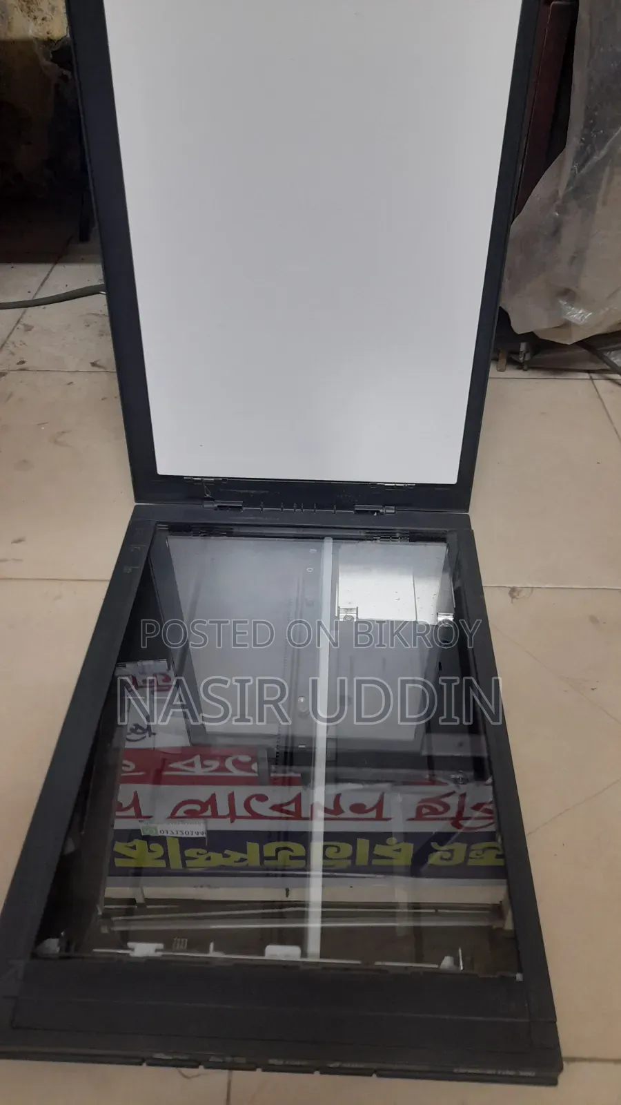 Canon Canonscan Lide 300 Flatbed Scanner