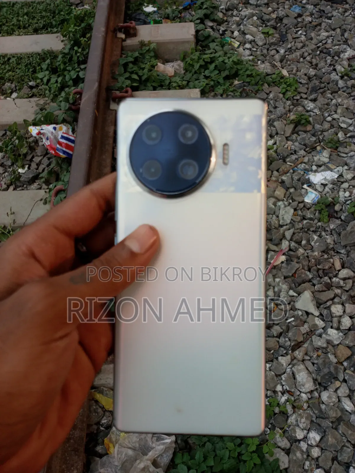 Tecno Spark 20 Pro Plus 256 GB White