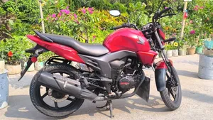 Honda 2015 Red