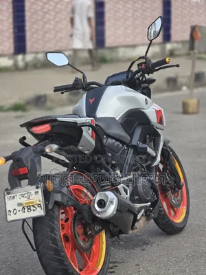Yamaha 2020 White