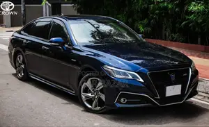 Toyota Crown 2018 ব্লু