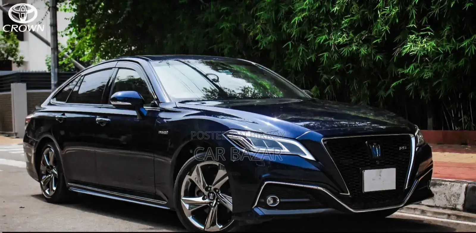 Toyota Crown 2018 ব্লু