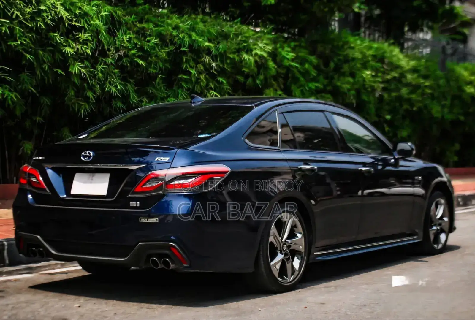 Toyota Crown 2018 ব্লু