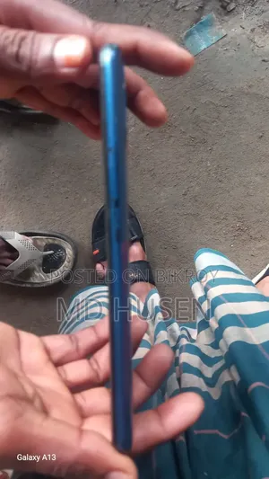 Infinix Hot 11 Play 64 GB Blue