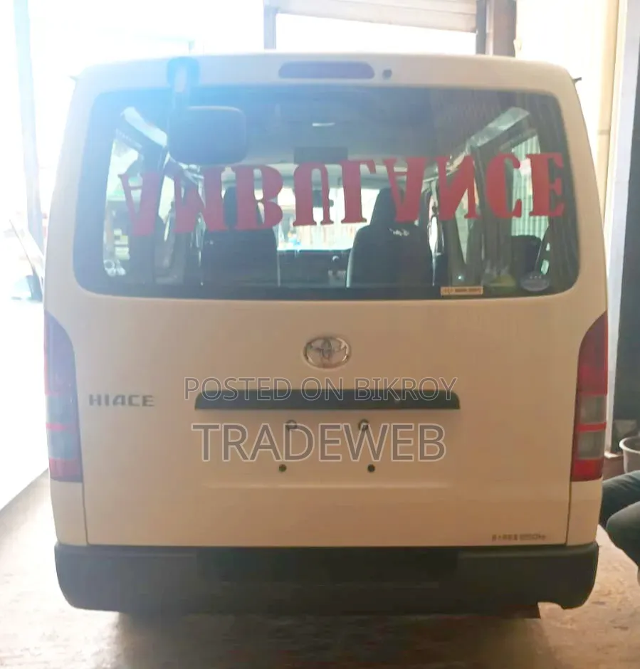 Toyota HiAce 2020 White