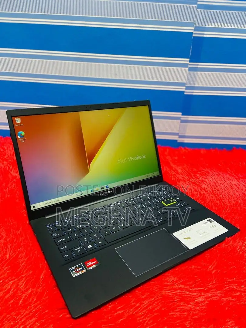 Laptop Asus 3GB Intel SSD 256GB