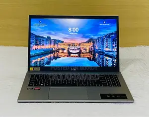 Laptop Acer 4GB Intel SSD 500GB
