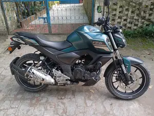 Yamaha FZ 2023 গ্রিন