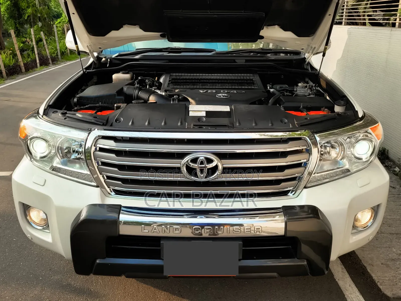 Toyota Land Cruiser 4.5 V8 VXR 2015 White