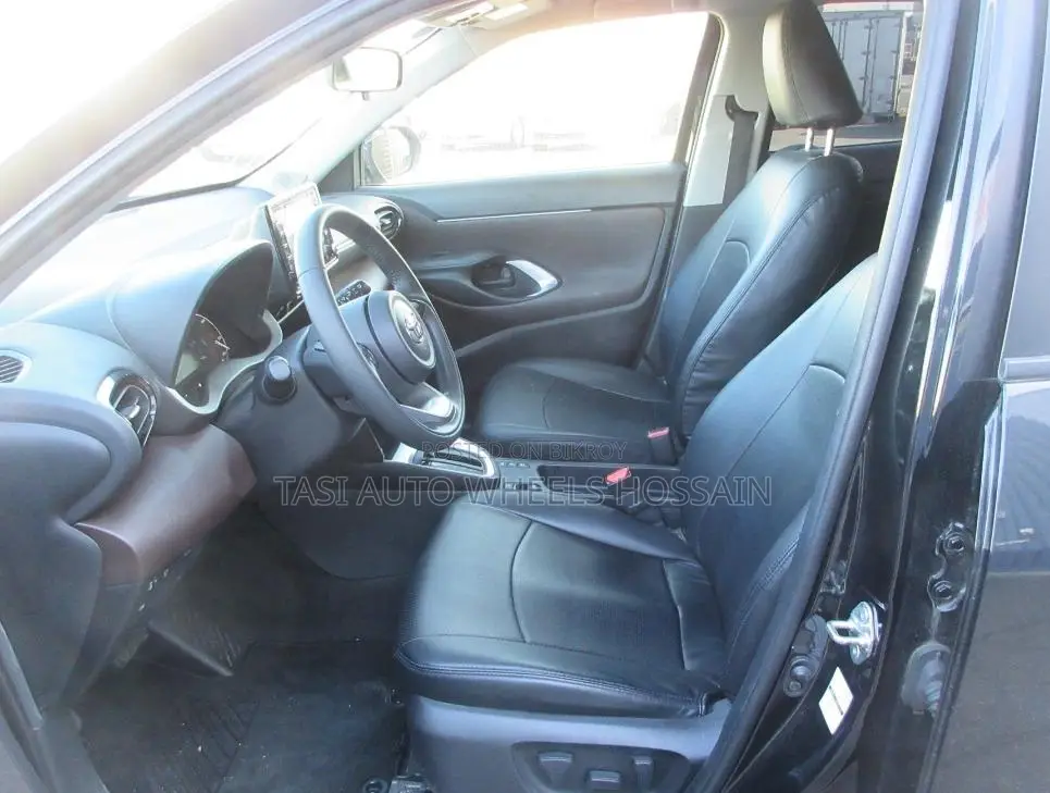 Toyota Yaris Cross 1.5 FWD 2021 Black
