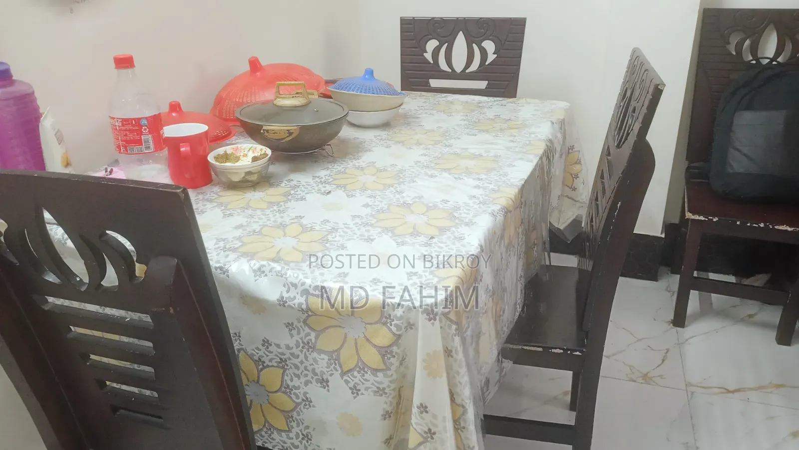 ৪টি চেয়ারসহ ডাইনিং টেবিল