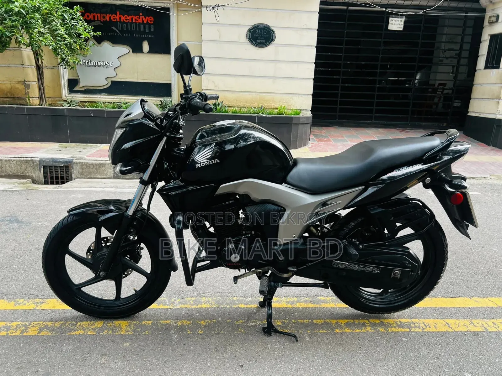 Honda CB 2018 Black