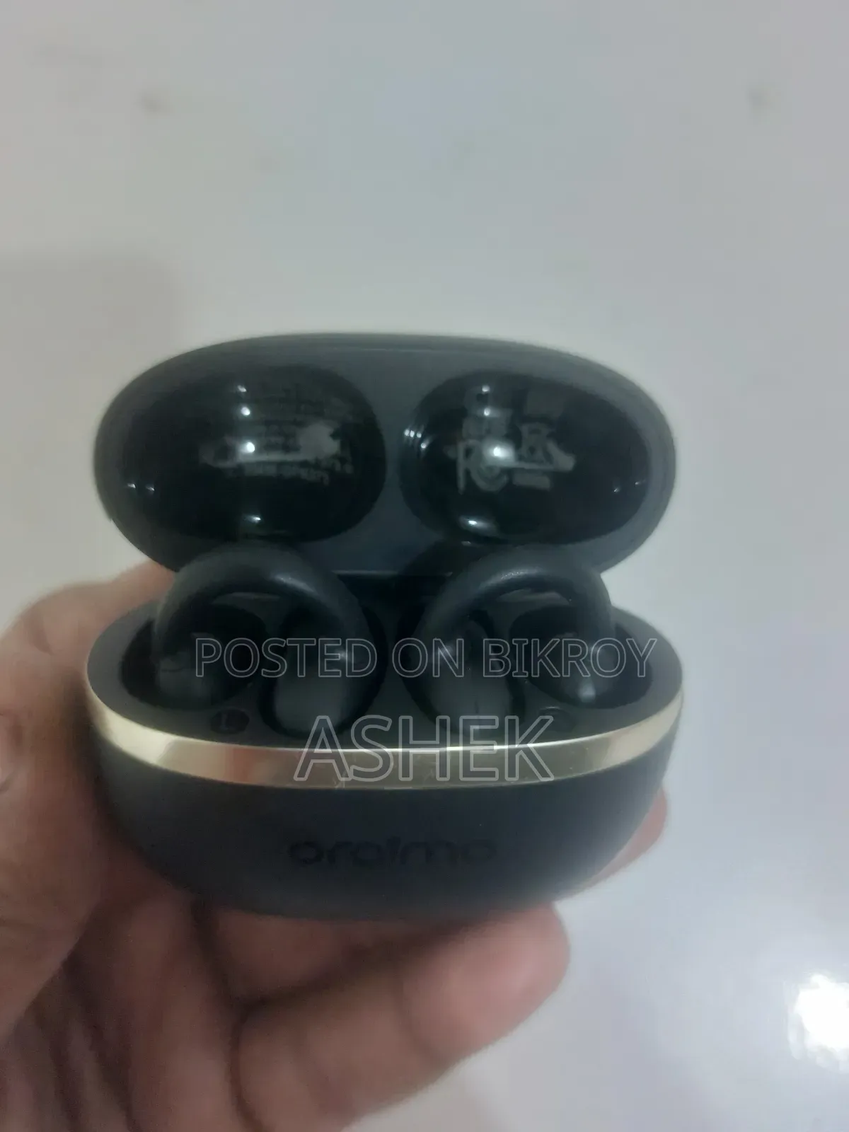 Ear Pod (ইয়ার ফোন)