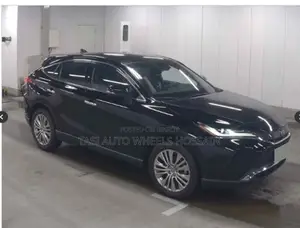 Toyota Harrier 2.0 2020 Black