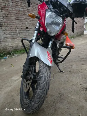 Yamaha FZ 2014 Red