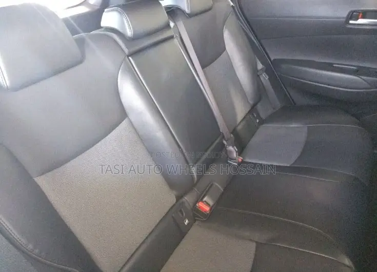 Toyota Corolla Cross 1.8 Hybrid FWD 2021 White