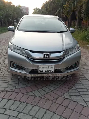 Honda Grace 2017 Silver