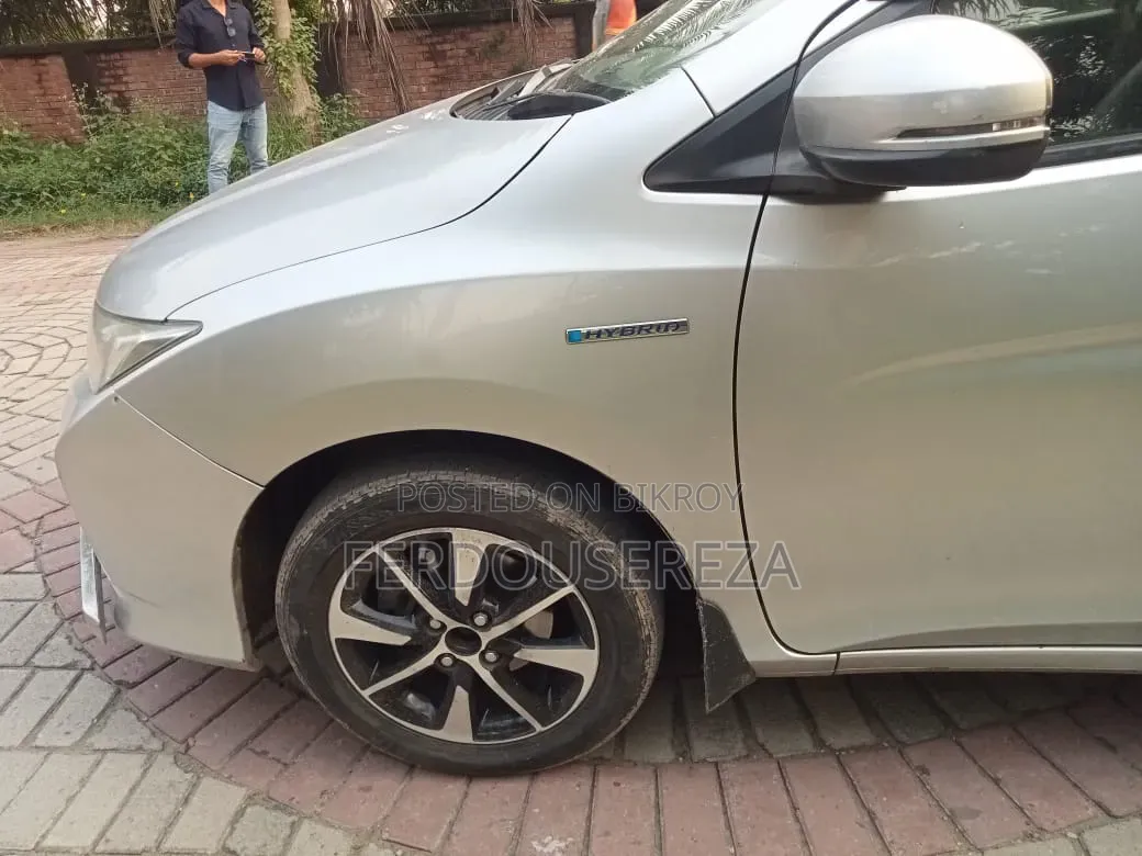 Honda Grace 2017 Silver
