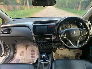 Honda Grace 2017 Silver