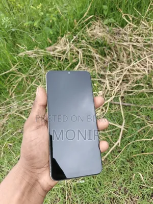 Vivo Y16 64 GB Gold