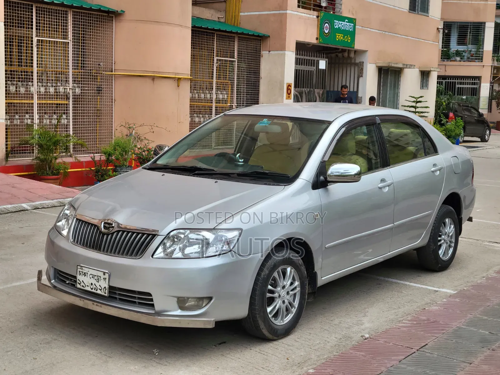 Toyota Corolla Verso 1.8 VVT-i Luna Automatic 2004 Silver