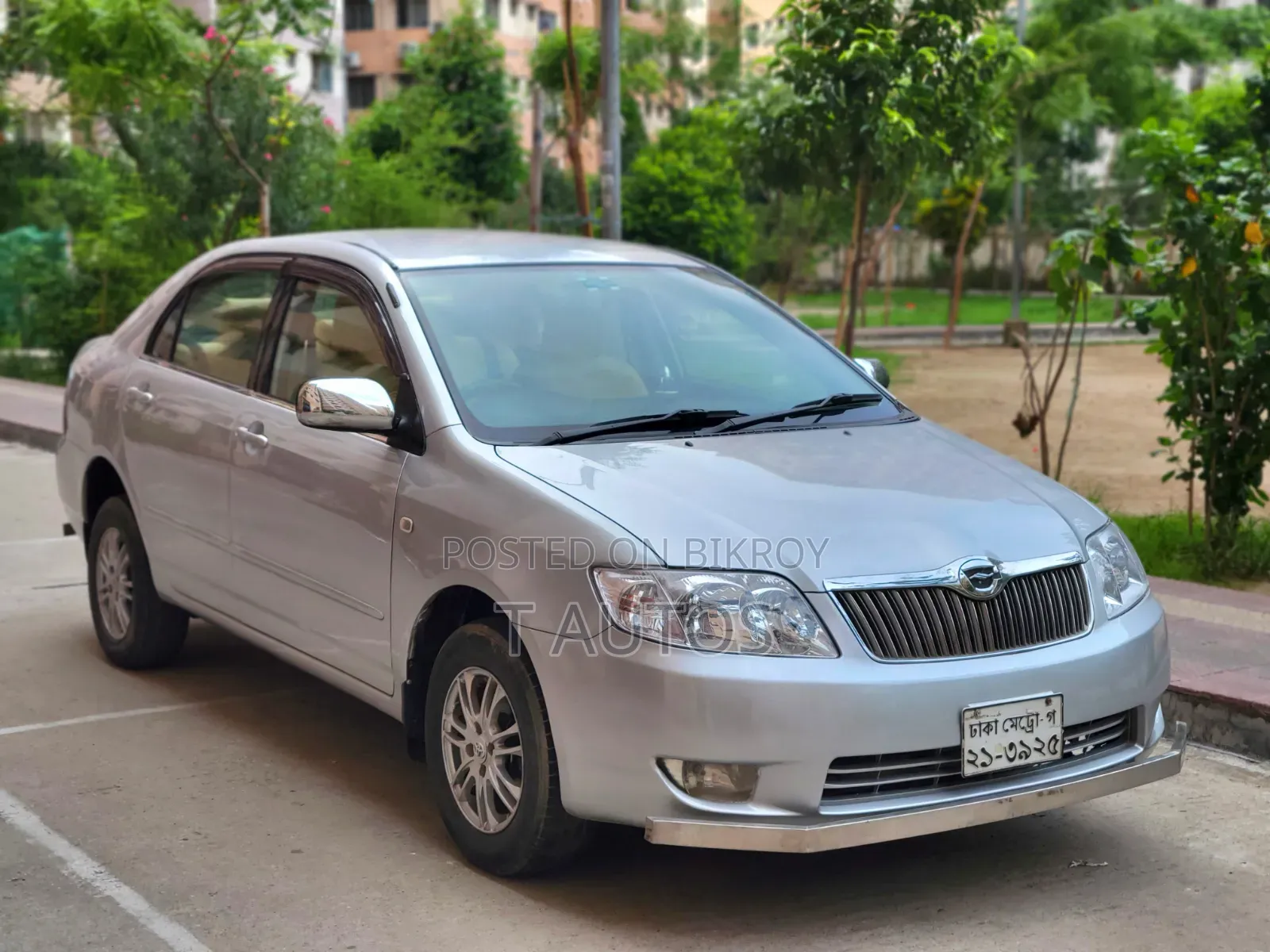 Toyota Corolla Verso 1.8 VVT-i Luna Automatic 2004 Silver