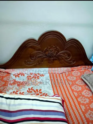 বেডরুম সিঙ্গেল বেড