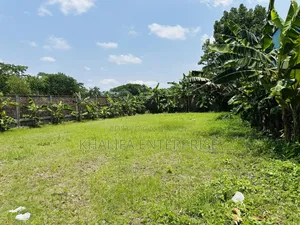মেইন রাস্তার সাথে ১০ শতাংশ জমি বিক্রি হবে।