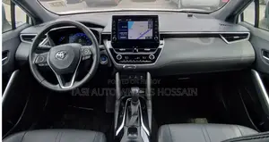 Toyota Corolla Cross 1.8 Hybrid FWD 2022 White