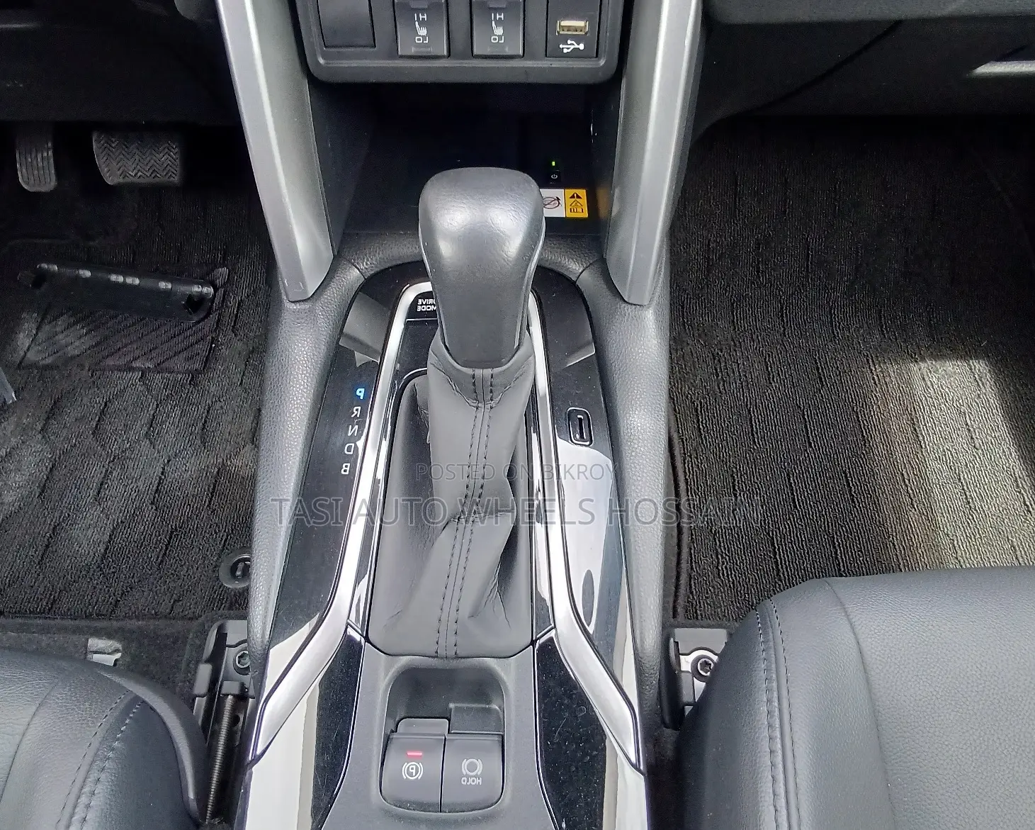 Toyota Corolla Cross 1.8 Hybrid FWD 2022 White