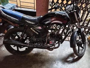 Walton Cruize 2011 Black