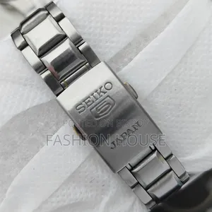 Seiko 5 Automatic 21 Jewels Original Japanese Vintage Watch