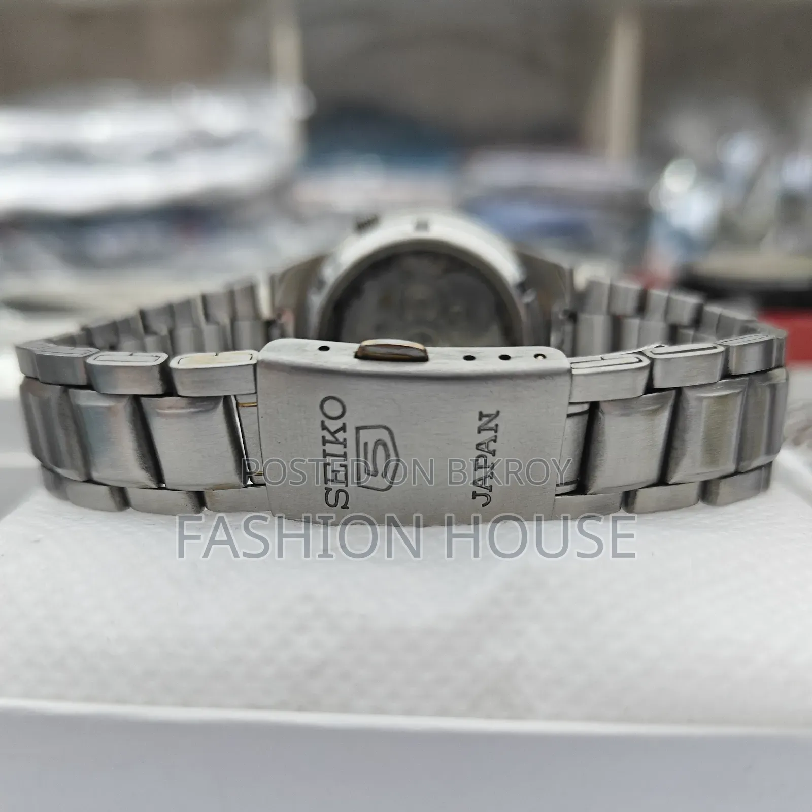 Seiko 5 Automatic 21 Jewels Original Japanese Vintage Watch