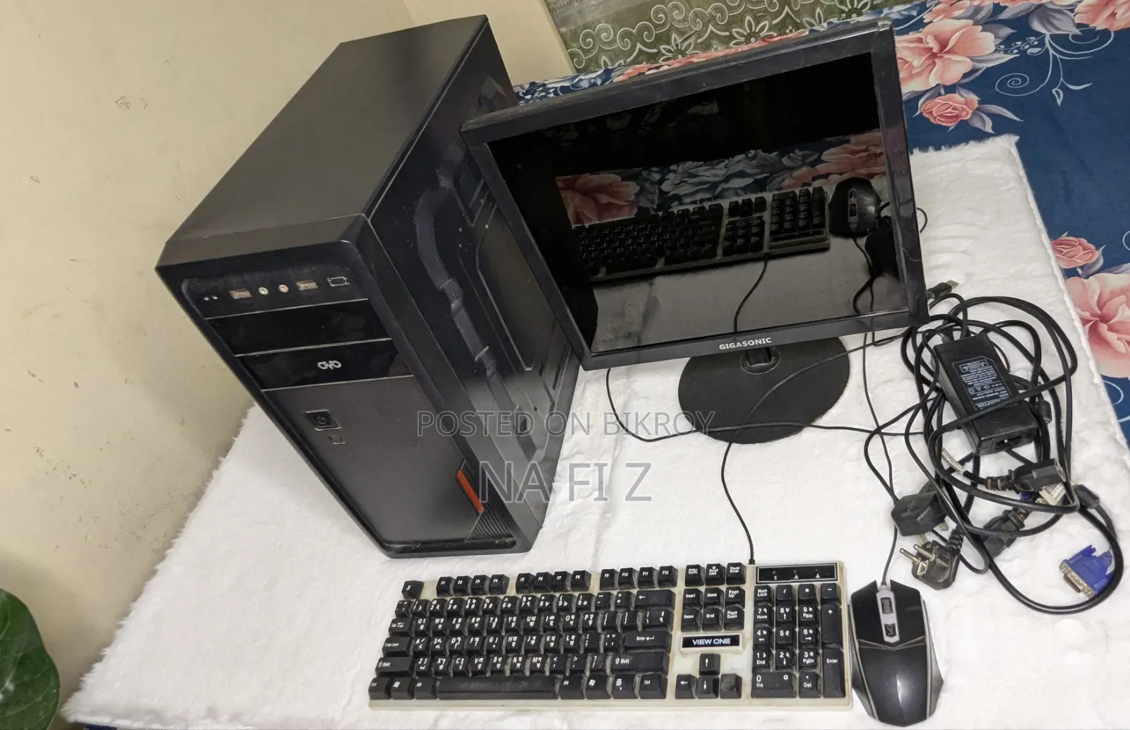 Desktop Computer Gigabyte GB-BACE-3000 8GB HDD+SSD 256GB