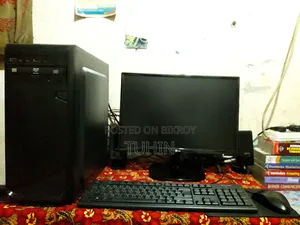 ডেস্কটপ কম্পিউটার 4GB Intel Core I3 HDD+SSD 1T