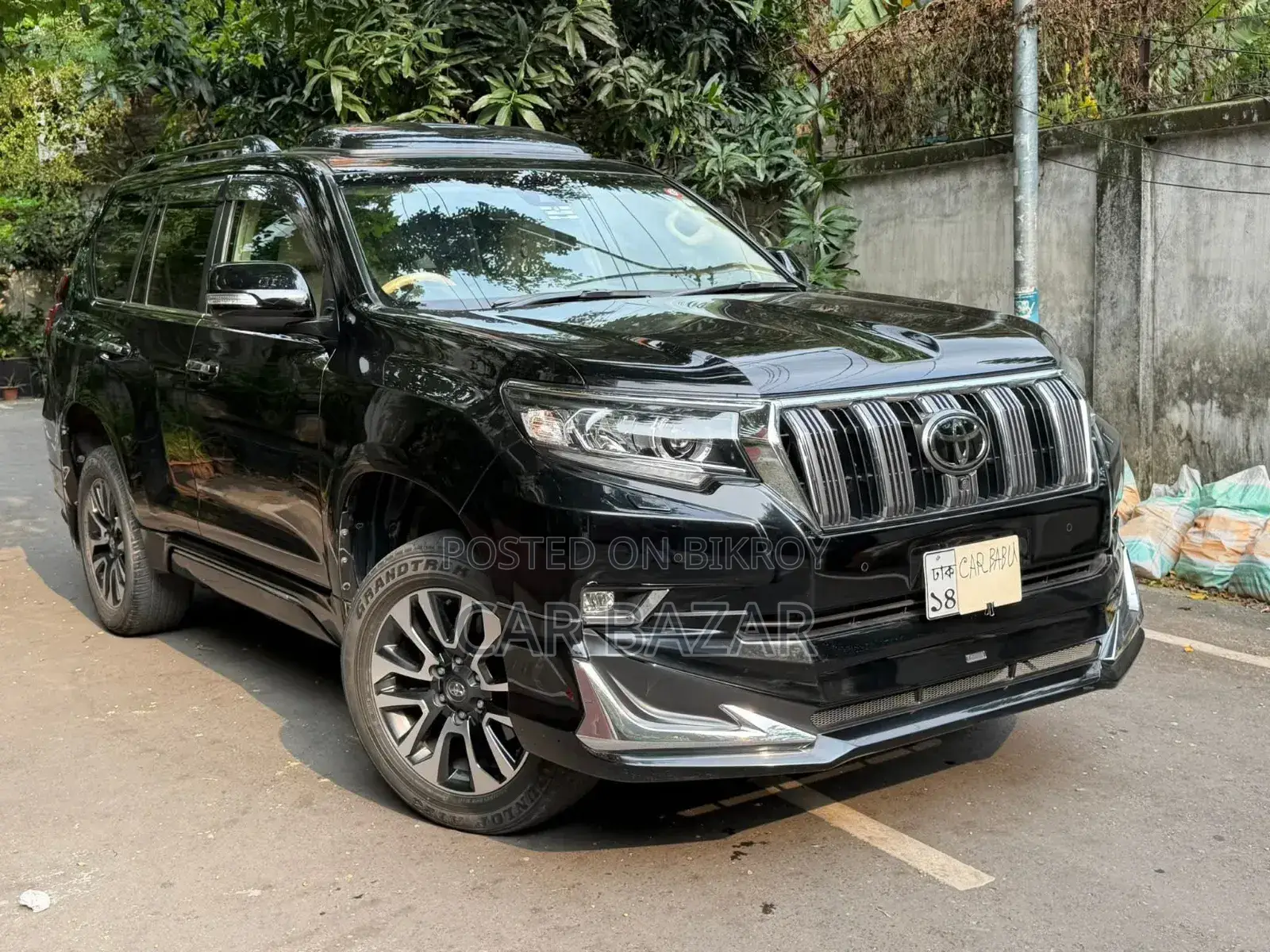Toyota Land Cruiser Prado 2.7 2022 Black