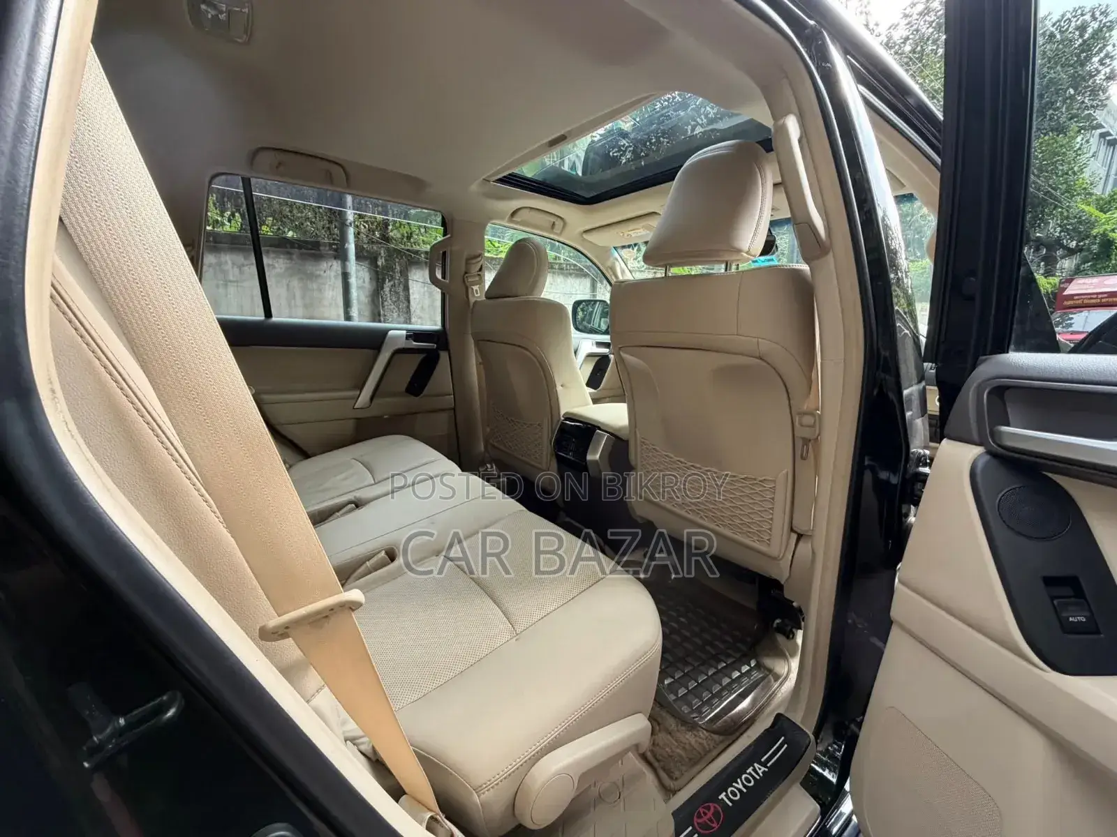 Toyota Land Cruiser Prado 2.7 2022 Black
