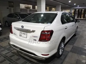 Toyota Axio 2018 White