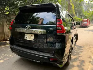 Toyota Land Cruiser Prado 2.7 2018 Blue