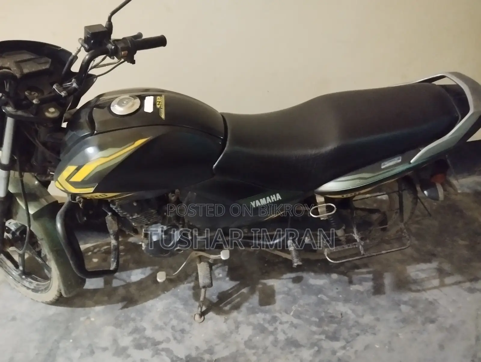 Yamaha 2020 Black