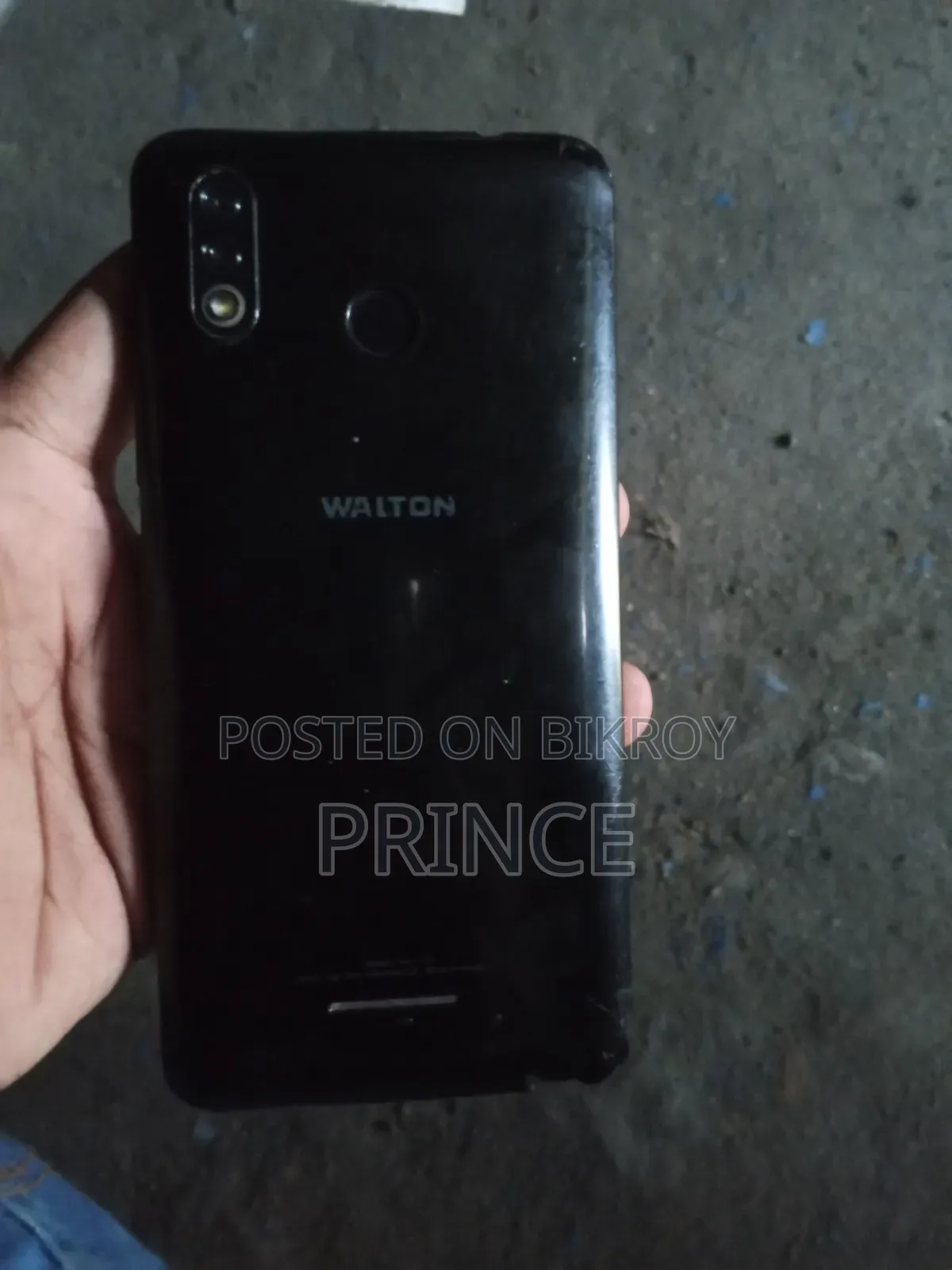 Walton Black