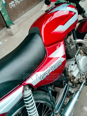 Bajaj CT 100 2019 Red
