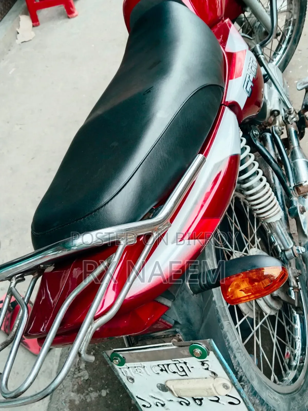 Bajaj CT 100 2019 Red