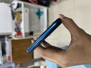 Vivo Y11 32 GB Blue