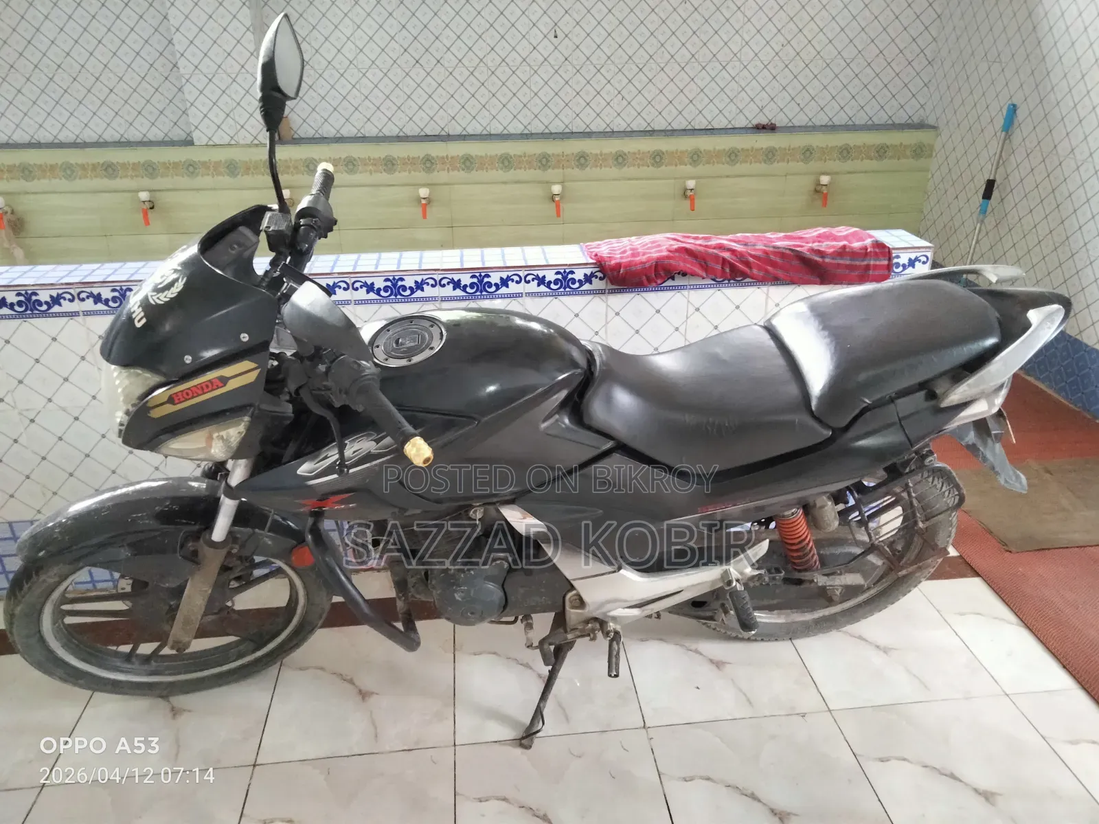 Hero 2010 Black